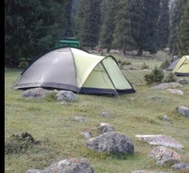 Палатки: Походный палатка фирма из Европы Calimano двух слойный с тамбуром 4