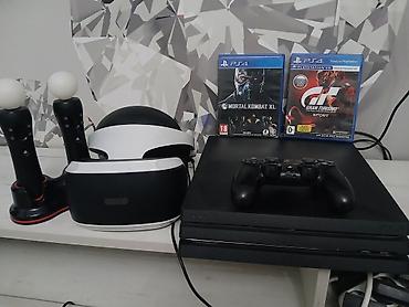 Sony PlayStation 4 PRO с VR-очками. В наборе : - Консоль