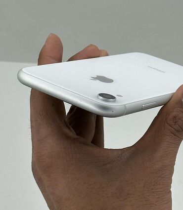 IPhone Xr, Б/у, 128 ГБ, Белый, Защитное стекло, Чехол, 84 %
