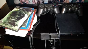 2 ədəd monitor: PS2 satlir yeni kimidi az isdifade olunub usdunde 15oyun disiqi