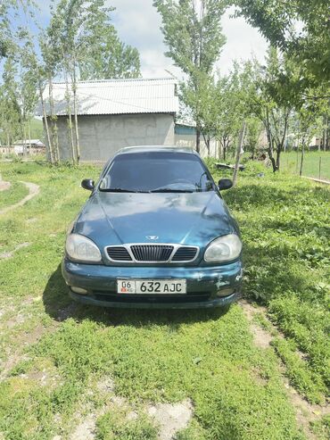Daewoo: Daewoo Lanos: 1997 г., 1.5 л, Механика, Бензин, Седан
