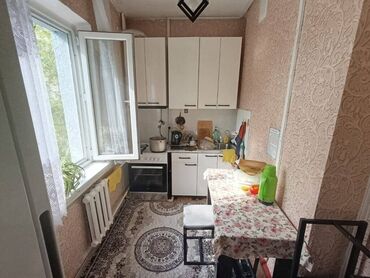 Продажа квартир: 1 комната, 33 м², 105 серия, 2 этаж, Косметический ремонт