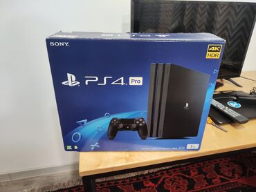 PS4 (Sony PlayStation 4): Продаю ps 4 pro 1tb прошитая 11.00 автоматическая прошивка 2 джойстика