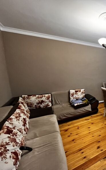 metbex kunc divani: Künc divan, Divan, Açılmayan