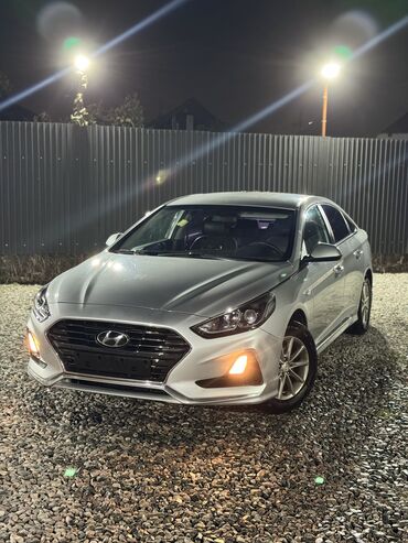 малометражки машины купить: Hyundai Sonata: 2019 г., 2 л, Типтроник, Газ, Седан