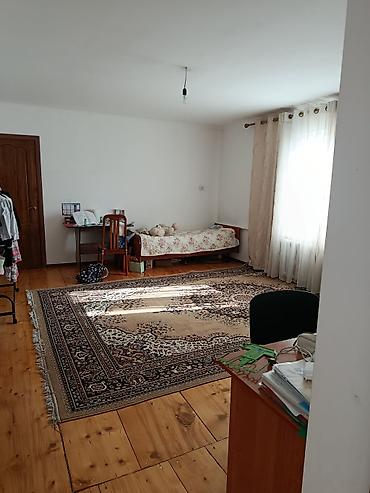 Продажа коттеджей и домов: Продаётся жилой дом с участком. - Капитальный двухэтажный дом из — 14