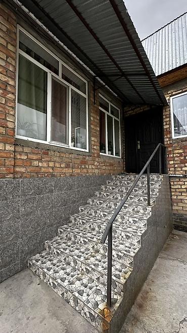 калькулятор: Продаётся дом с участком 11 соток, кирпичный жилой трёхуровневый дом — 4