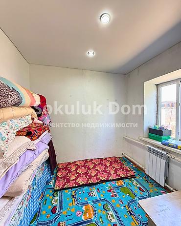 Продажа коттеджей и домов: 🏠Продается дом в с. Сокулук 🟡Комнаты: 3 🟡Участок: 15 соток — 10