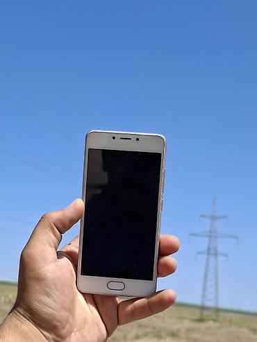 huawei mate 30: Meizu smartfon – rosegold rəng - Tam ekran ön panel, ön kameraya aid — 2