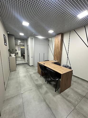 офис будка: Аренда офисов, 46 м², В жилом комплексе, 1 линия, С отдельным входом, С отдельным сан узлом — 3