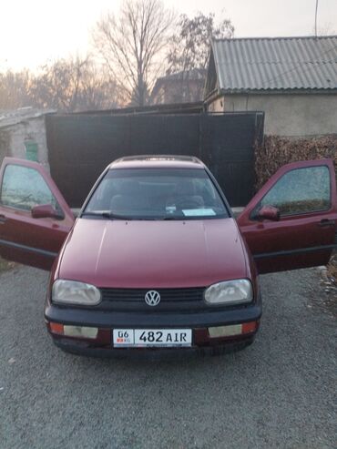 Volkswagen: Volkswagen Golf: 1993 г., 1.6 л, Механика, Бензин, Хэтчбэк