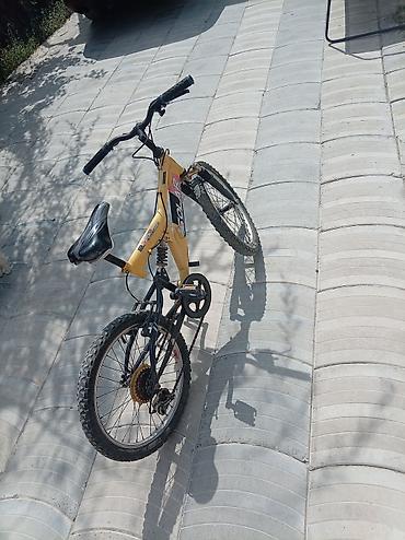 24 dyumlu velosiped: Uşaq/yeniyetmə dağ velosipedi – SOLAR markası - Güclü polad çərçivə — 2