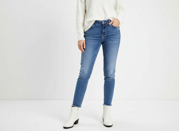 jeansy stradivarius czarne: Jeansy damskie, rozmiar L