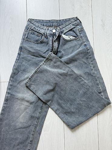 Голубые базовые baggy джинсы Свободный крой, плотный деним, средняя
