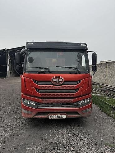 Грузовики: Грузовик, Стандарт — 1