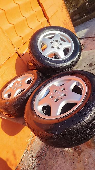 teker merkezi: Mercedes-Benz orijinal 5-şüalı yüngül lehimli disklər + şin dəsti. - — 1