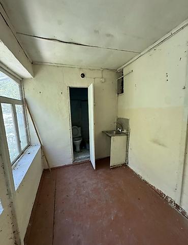 куплю квартиру в беловодске: 5 комнат, 76 м², Карагачевая роща Индивидуалка, 1 этаж, Требуется ремонт — 5