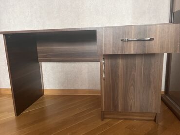 стол из эпоксидной смолы: Б/у, Дерево, Прямоугольный стол