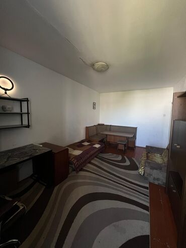 квартира ленинский: 3 комнаты, 75 м², 105 серия, 3 этаж, Косметический ремонт