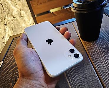 Apple iPhone: IPhone 11, Б/у, 128 ГБ, Белый, Защитное стекло, 69 % — 15