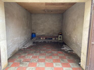 Qaraj satılır: Real alıcıya endirim olacaq 
əlaqə telefonu 0504229350 — 7