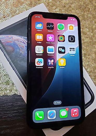 Apple iPhone: Apple iPhone iPhone Xr, Crn, Face ID — 1