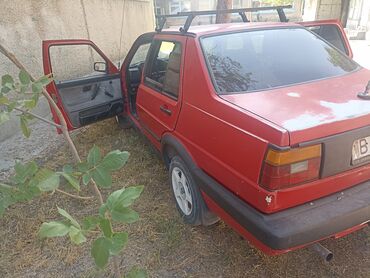 машина срочно: Volkswagen Jetta: 1991 г., 1.8 л, Механика, Бензин, Седан