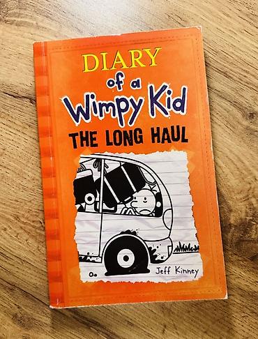 Спорт и хобби: Məhsul: Kitab – “Diary of a Wimpy Kid: The Long Haul” Müəllif: Jeff — 1