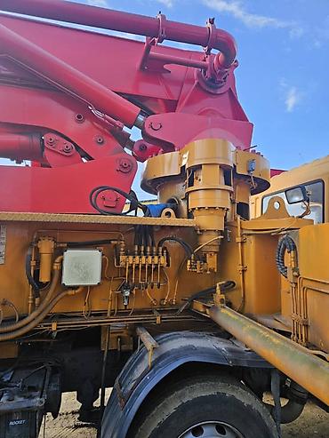 Бетононасосы: Бетононасос, 2004 г., 40-60 м — 5