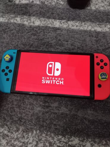 манипуляторы nintendo switch: Продаю Нинтендо свич олед и несколько аксессуаров