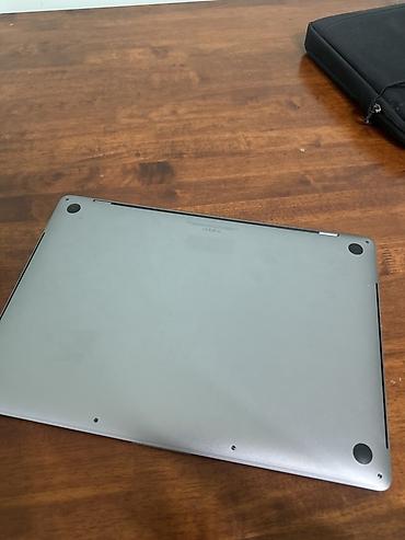 macbook pro 16 2019: Для программирования, Б/у, Intel Core i9, ОЗУ, RAM: 32 ГБ — 8