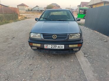 спидометр гольф 2: Volkswagen Vento: 1993 г., 2 л, Механика, Бензин, Седан