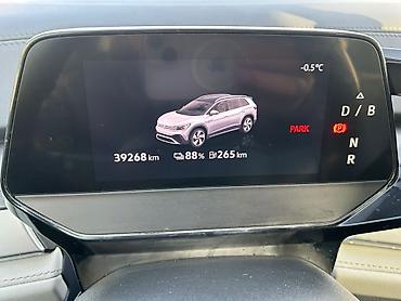 Volkswagen: Volkswagen ID.6: 2021 г., Электромобиль — 11