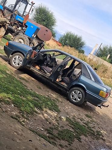 глоф 3: Audi 80: 1988 г., 1.8 л, Механика, Бензин, Седан — 3