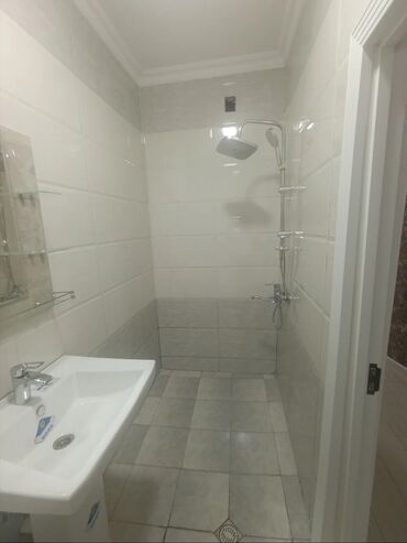 Uzunmüddətli kirayə mənzillər: Salam, Elanı axıra kimi oxuyun xahiş, Mənzil Ailəyə və yaxud işləyən — 6