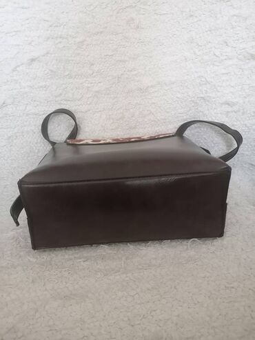 Torbe: MENBURN tasna, prava koza - SNIZENOMENBUR skupocena tasna, prava koza na lalafo.rs — 16 Torbe: MENBURN tasna, prava koza - SNIZENOMENBUR skupocena tasna, prava koza — 16