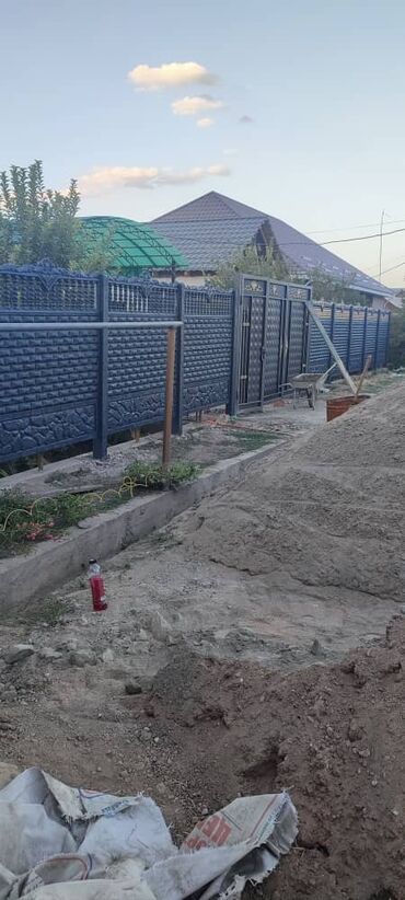 Бетонные еврозаборы: Евро забор Эвро забор высота 1,5 длина2метр Установкасы менен 3200сом — 11