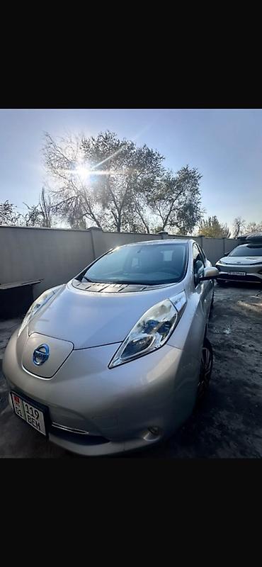 nissan leaf электромобиль: Nissan Leaf: 2012 г., Электромобиль, Хэтчбэк — 2