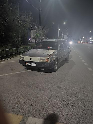 2 9 тди: Volkswagen Passat: 1993 г., 1.8 л, Кол менен иштөөчү, Бензин, Универсал — 1