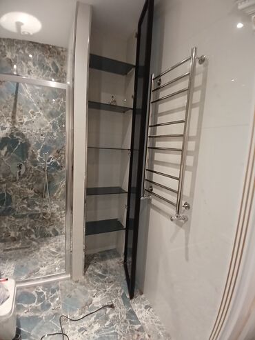 Duş kabinaları, arakəsmələr: Yeni Arakəsmə, Düzbucaqlı, Pulsuz çatdırılma — 13