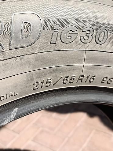 98: Продаются б/у шины. Зимние шины Yokohama iceGUARD iG30, комплект из 4 — 2