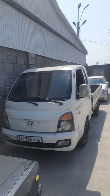 холодильник для машина: Hyundai Porter: 2013 г., 2.5 л, Автомат, Дизель
