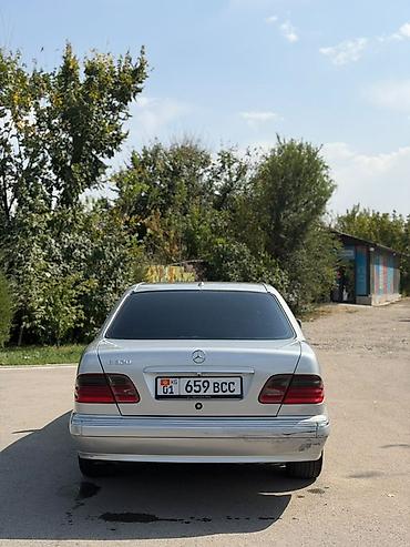 3 7v: Mercedes-Benz E-Class: 2003 г., 3.2 л, Автомат, Бензин, Седан — 5