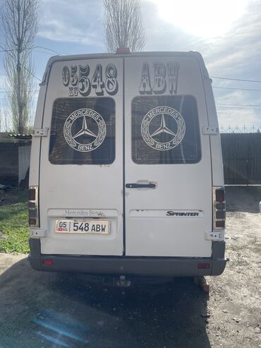 спринтер коротыш: Mercedes-Benz Sprinter: 2004 г., 2.2 л, Механика, Дизель, Бус