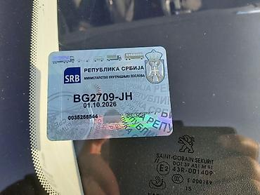 Peugeot: Peugeot 2008: 1.6 l | 2015 г. 194000 km Crossover — 10