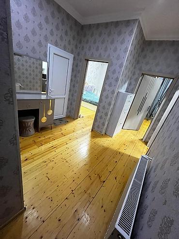 3 otaqli ev çertyojları: 3 otaqlı mənzil – zövqlü dizaynlı və tam mebellə - Geniş qonaq otağı — 6
