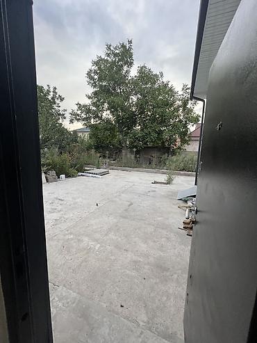 Продажа коттеджей и домов: ПРОДАЕТСЯ просторный 1-этажный дом 📍 Район: Золотой квадрат 🏠 — 6