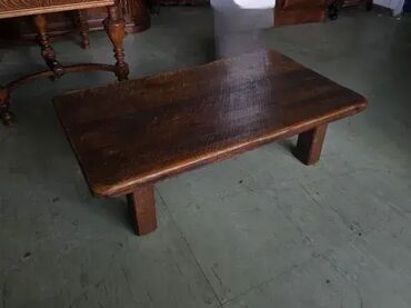 Stilski klub stolovi: Masiva tezak sto puno drvo hrast. Duzina 140 cm Sirina 80 cm Visina 45 — 14