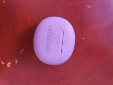Huawei simsiz qulaqlıq satılır. Qulaqlıq 50 AZN-ə alınıb. Qutusuyla lalafo.az -da Huawei simsiz qulaqlıq satılır. Qulaqlıq 50 AZN-ə alınıb. Qutusuyla