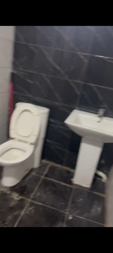 Uzunmüddətli kirayə evlər: 40 kv. m, 1 otaqlı, Su, İnternet, Telefon — 10